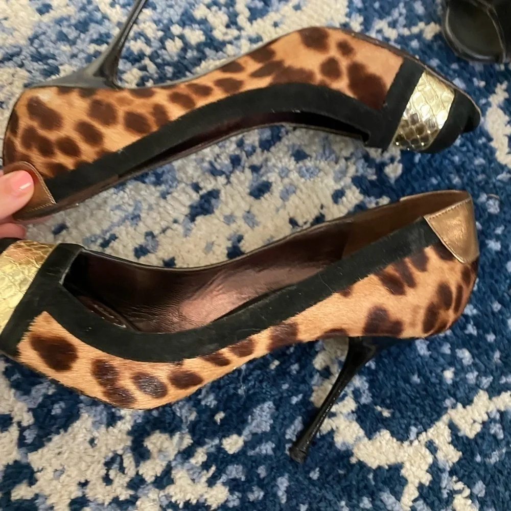 Dolce & gabbana / pony calf hair leopard multi peep open toe pumps 39 9 heels